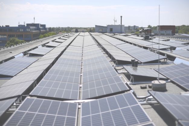 Fotovoltaico aziendale incentivi e vantaggi