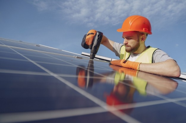 Installare un impianto fotovoltaico “chiavi in mano” in modo professionale